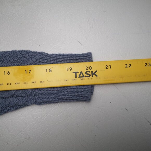 NWT Aeropostale Ladies Size XS Blue Cropped V-neck Sweater - Picture 10 of 11